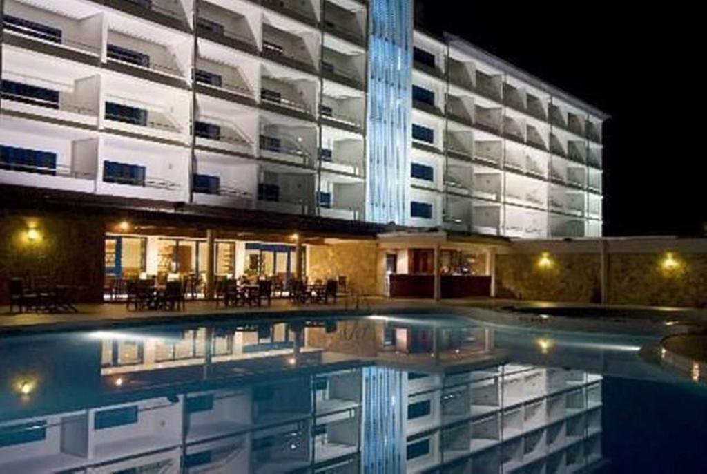 Golden Tulip Kumasi City Extérieur photo