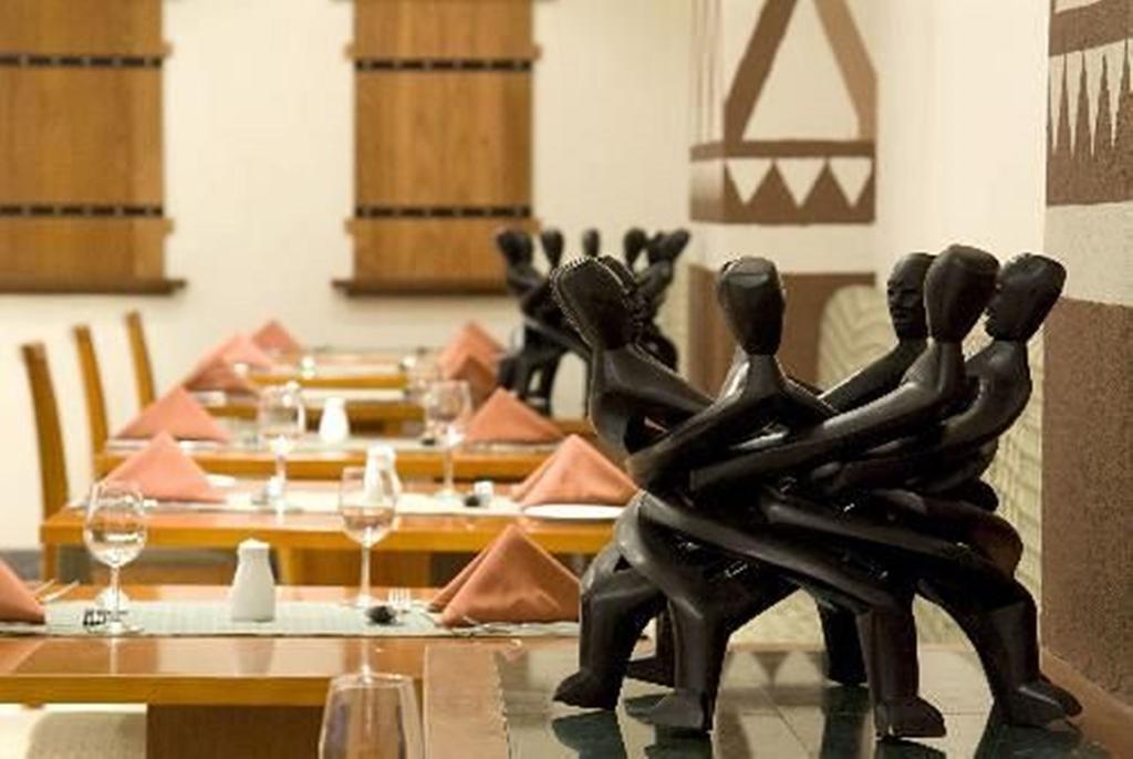 Golden Tulip Kumasi City Extérieur photo