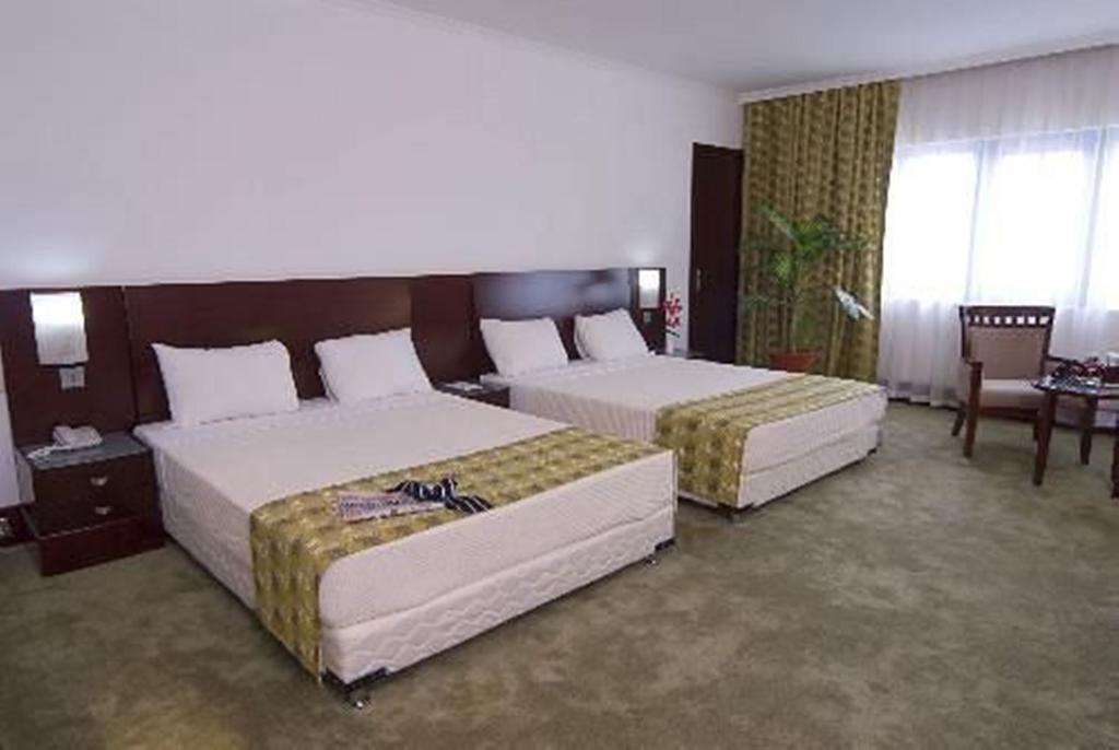 Golden Tulip Kumasi City Extérieur photo