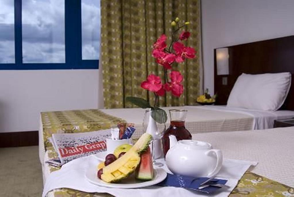 Golden Tulip Kumasi City Extérieur photo